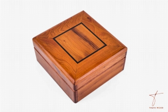 Thuya Wood Boîte carrée en bois de thuya  