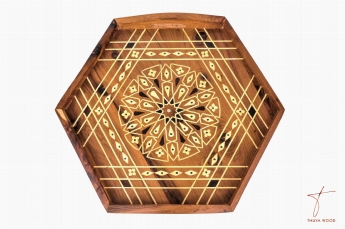 Plateau hexagonal en thuya 