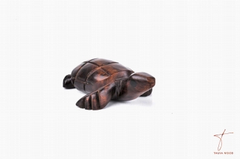 Thuya Wood Tortoise Wood Sculpture in Thuya