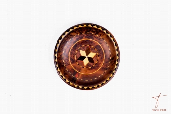 Thuya Wood Plat en thuya avec motifs naturels et incrustation de citronnier 