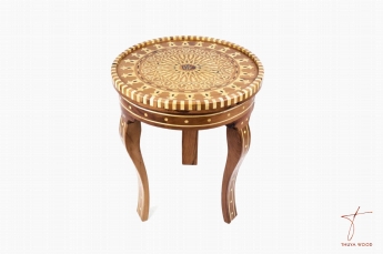 Thuya Wood Round table made of thuya trunks 