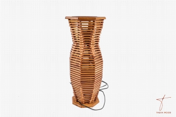 Thuya Wood Artistic thuya wood table lamp