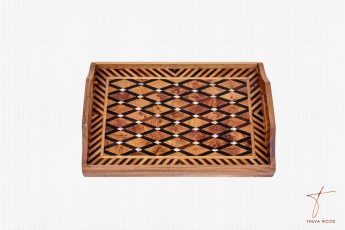 Thuya Wood Plateau en thuya avec motifs en losange 