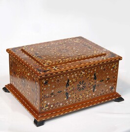 Thuya Wood Jewelry box