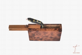 Surprising Snake Surprise Box in Thuya Wood