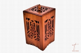 Enchanting Thuya Root Moucharabieh Night Light