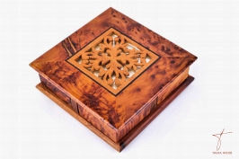 Boîte magique en racine de thuya ajourée 