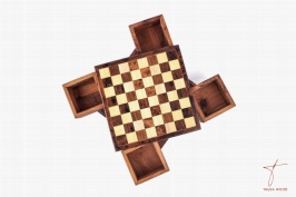 Jeu d'échecs avec boîte secrète en bois de thuya et de citronnier 