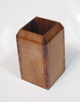 Thuya Wood Square pen holder