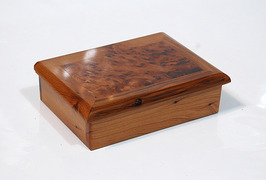 Thuya Wood Card game box