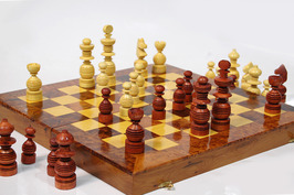 Thuya Wood Thuya Chess games