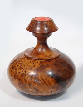 Thuya Wood Candy box (with Candle holder)